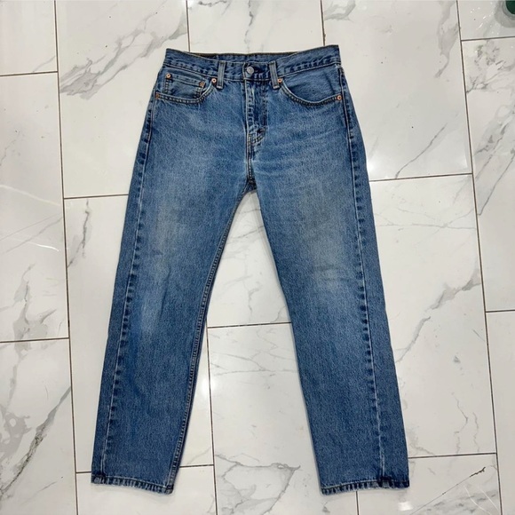 Levi's Women's Straight Blue Jeans - Picture 1 of 5